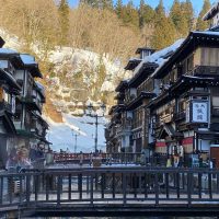 Ginzan Onsen 銀山温泉