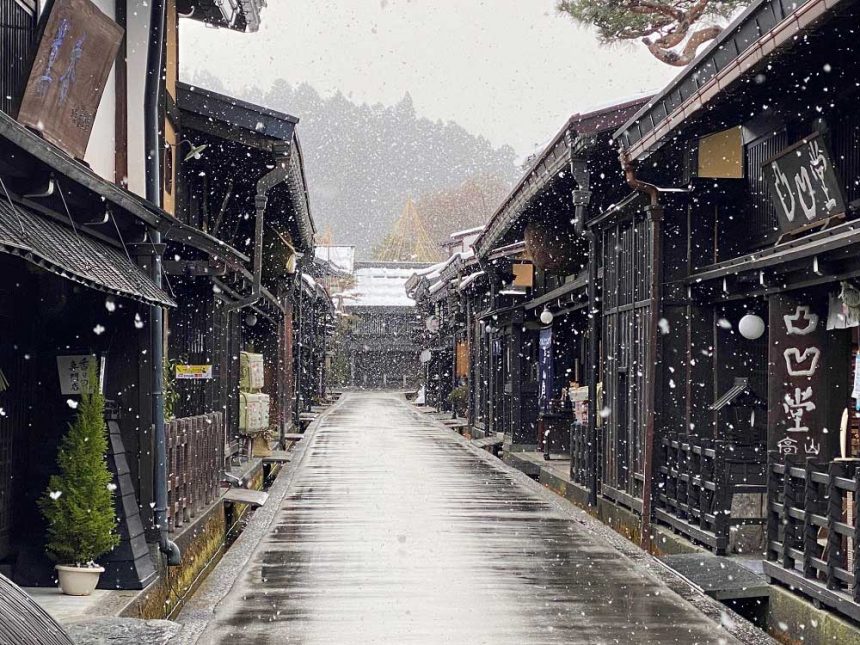 Kami Sannomachi, Takayama